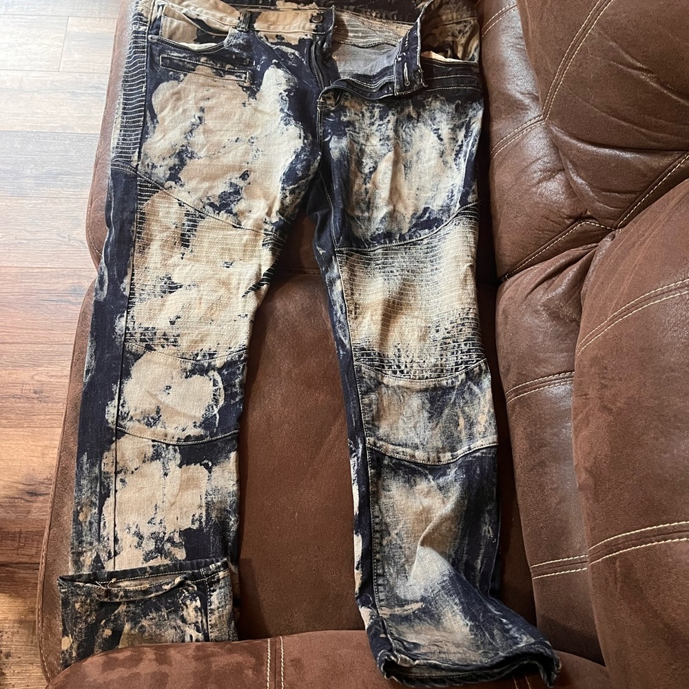 Faded Blue Stylish Jeans Size 42 W 32 L